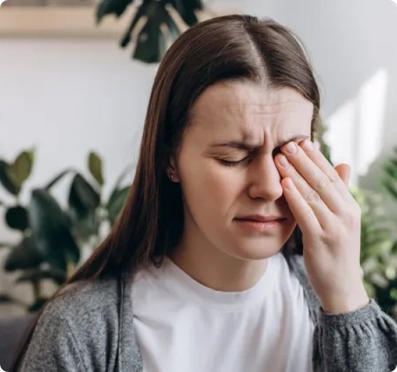 A patient experiencing sudden eye pain